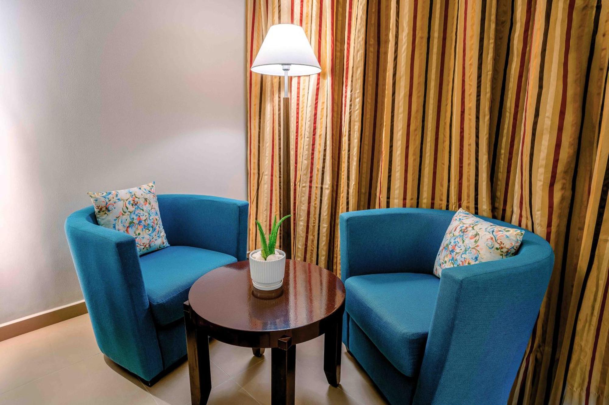 Metropolitan Al Mafraq Hotel Abu Dabi Dış mekan fotoğraf
