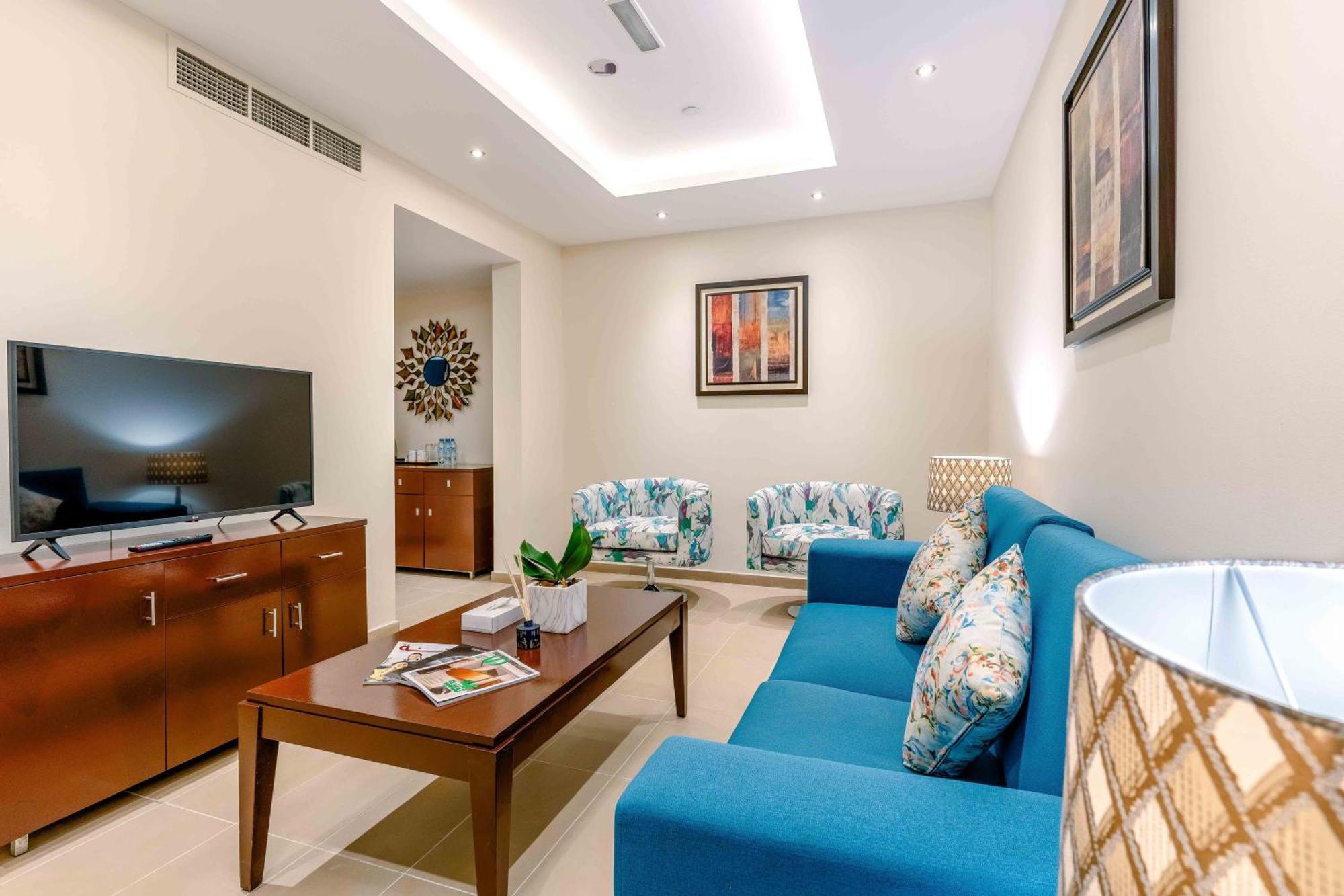 Metropolitan Al Mafraq Hotel Abu Dabi Dış mekan fotoğraf